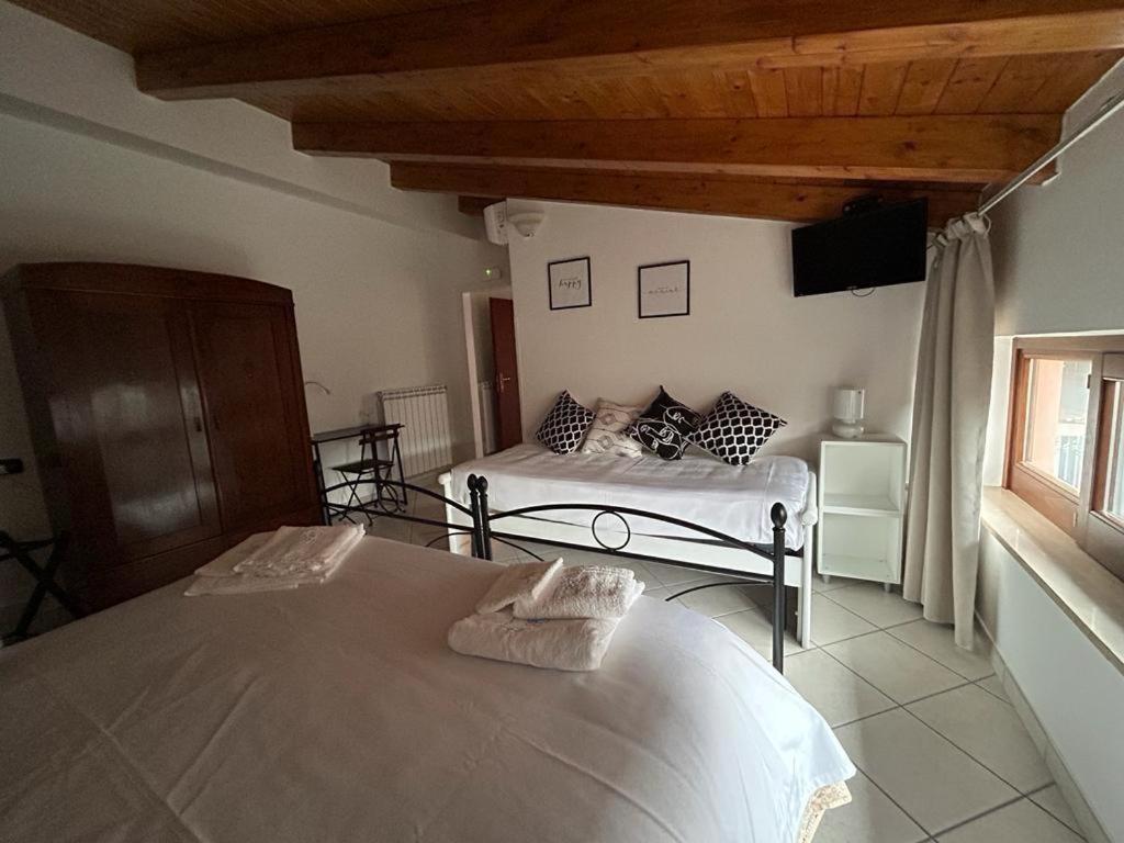 B&B Casa Letizia Trentinara Eksteriør billede