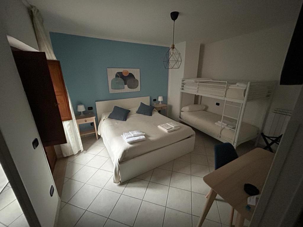 B&B Casa Letizia Trentinara Eksteriør billede