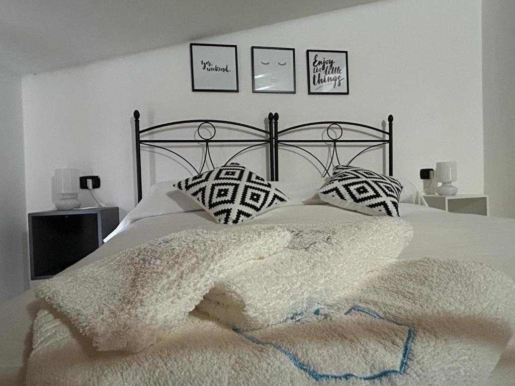 B&B Casa Letizia Trentinara Eksteriør billede